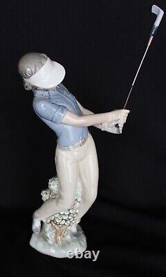 Nao By Lladro Male Golfer Fore 0451 Golf Figure