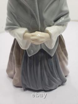 Nao By Lladro Peasant Kneeling Girl Mary Nativity Religious Lourdes Figure Rare