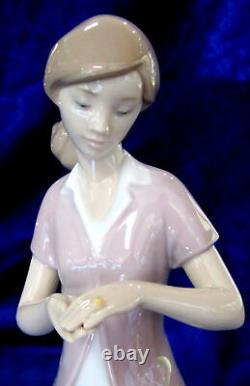 Nao By Lladro Present Of Love #1618 Brand Nib Engagement Ring Wedding Save$ F/sh