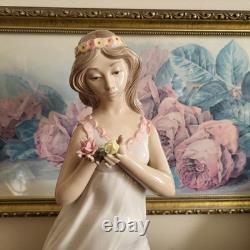 Nao By Lladro Spain Large Porcelain Figurine Girl With Roses 17