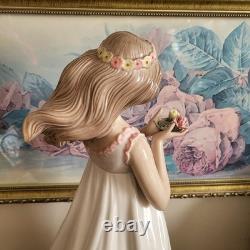 Nao By Lladro Spain Large Porcelain Figurine Girl With Roses 17