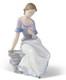 Nao By Lladro Spring Reflections Girl #1392 Brand Nib Flower Sitting