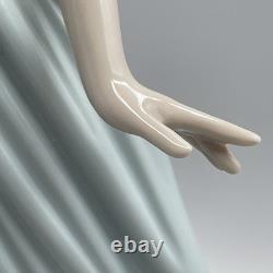 Nao By Lladro The Butterflies Dance Porcelain Figurine Spain With Box VTG 2000s