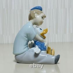 Nao Disney Collection Donald And Dreams Ceramic Doll Figurine