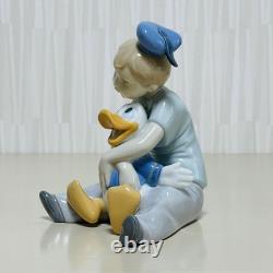 Nao Disney Collection Donald And Dreams Ceramic Doll Figurine