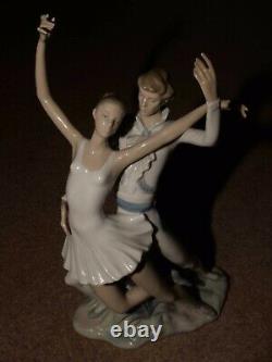Nao Finale dancing ballet couple figurine figures Lladro 1984