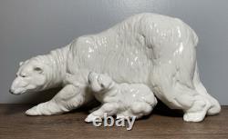 Nao LLADRO Mother Polar Bear with Cub White Porcelain Figure Large / Spain, 1985