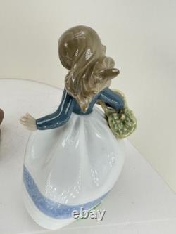 Nao Lladro#5027 Flowers in a basket #565 Out for a porcelain 2 Figurines Spain