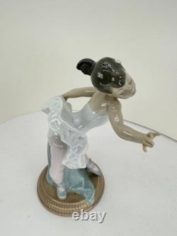Nao Lladro Ballerina #1150 My first Bow Porcelain Figurine 7 handmade Spain Nao Lladro Ballerina #1150 My first Bow Porcelain Figurine 7 handmade Spain