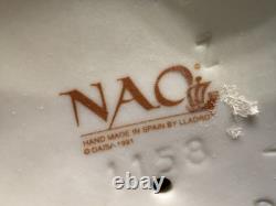Nao Lladro Darsy Porcelain Woman Figurine Gentle Breeze Flower 1991 Handmade 10