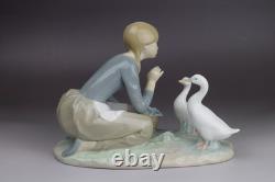 Nao Lladro Feeding the Ducks Porcelain Statue Figure