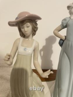 Nao Lladro Figurine Lady, Bundle 3 Figures
