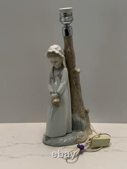 Nao Lladro Girl With Basket Of Sweets Lamp Retired 15