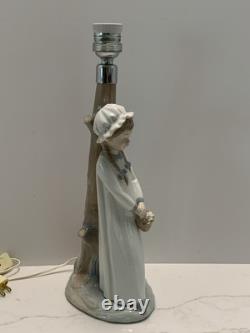 Nao Lladro Girl With Basket Of Sweets Lamp Retired 15