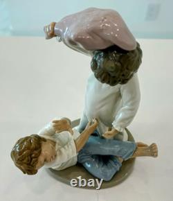 Nao Lladro Handmade Spain Figurine Vintage children pillow fighting play