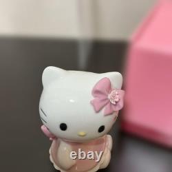 Nao Lladro Hello Kitty Porcelain Figurine Figure Made in Spain with Box