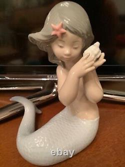 Nao Lladro`Mermaid With Shell Ocean Waves Shell