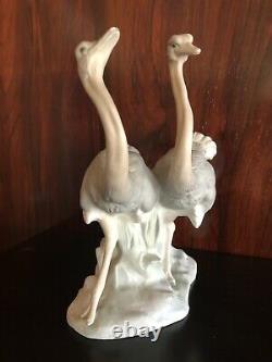 Nao Lladro Pair of Ostriches Ostrich Bird Figures Matt Matte Finish Figurine