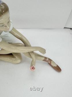 Nao Lladro Rose Ballerina #5919 Retired Porcelain Figurine 8 handmade Spain