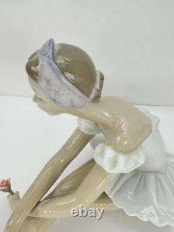 Nao Lladro Rose Ballerina #5919 Retired Porcelain Figurine 8 handmade Spain