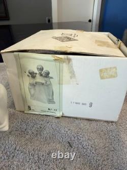 Nao N. O17 Grupo de Angeles Figurine-Rare 1985 Retired
