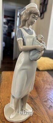 Nao Nurse With Baby Figurine Lladro Retired Exc Condition 13.33