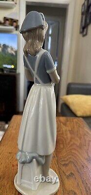 Nao Nurse With Baby Figurine Lladro Retired Exc Condition 13.33