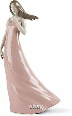 Nao Porcelain Figure Reverie New