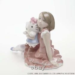 Nao Sister Brand Lladro Girl Stay by my side Hello Kitty Sanrio Figure