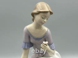 Nao Spain Spring Reflections 1392 Girl with Flower Large Figure