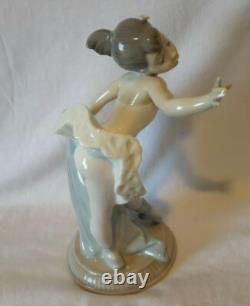 Nao Spain by Lladro Daisa Porcelain Figurine Girl Ballerina Dancer 17cm, 1991