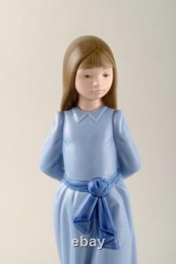 Nao and Lladro. Three porcelain figures. 20th century