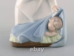 Nao and Lladro. Three porcelain figures. 20th century