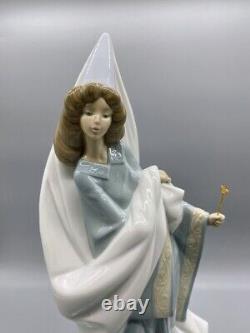 Nao by LLadro Enchanted Dreams Fairy Godmother #02001364