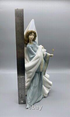 Nao by LLadro Enchanted Dreams Fairy Godmother #02001364