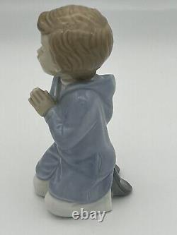Nao by Lladro Boy Praying Porcelain Figure 1985 EUC
