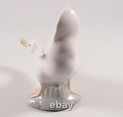 Nao by Lladro Daisa 1978 Spain Porcelain Figurine Goose Height 10.7cm