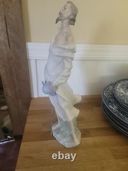 Nao by Lladro Don Quixote With Sword 11.5