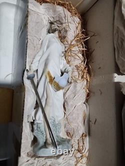Nao by Lladro Don Quixote With Sword 11.5