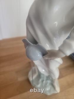 Nao by Lladro Don Quixote With Sword 11.5