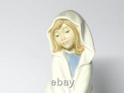 Nao by Lladro Figure Girl With Bag 1982 Approx. 25 Cm. Height Porcelain Top