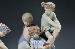 Nao by Lladro Figurine Boys Playing Cards 0679