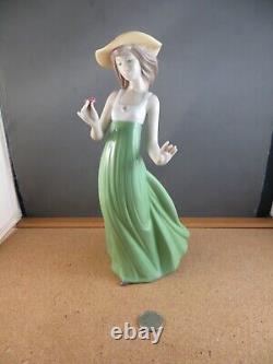 Nao by Lladro Gentle Breeze Figurine (Special Edition) Girl Green Single Flower