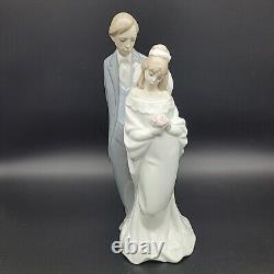 Nao by Lladró Love Always 1437 Bride Groom 8.75 Figurine Wedding