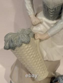 Nao by Lladro Porcelain Figurine Girl with Basket, Excellent Condition