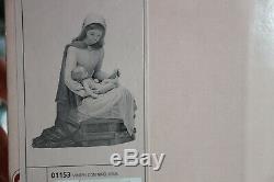 Nao by Lladro Porcelain Virgin Mary with Baby Jesus 01153