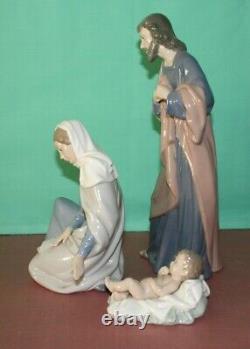Nao by Lladro Set of Nativity Figures. Joseph, Mary & Baby Jesus. #02007026