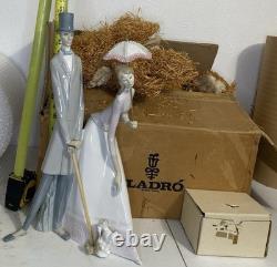 Nao by Lladro Spain 4563 Lovers Couple with Puppy & Parasol Umbrella, 19 1/2 &box