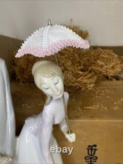 Nao by Lladro Spain 4563 Lovers Couple with Puppy & Parasol Umbrella, 19 1/2 &box