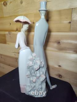 Nao by Lladro Spain 4563 RARE Lovers Couple with Puppy & Parasol Umbrella, 19 1/2